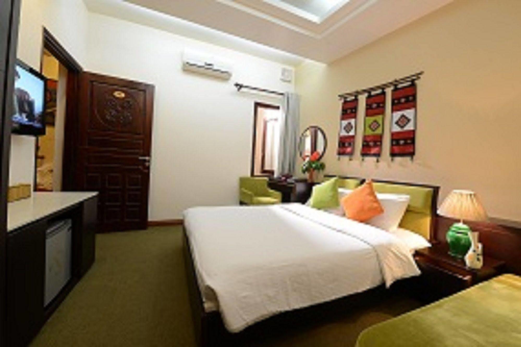 Artisan Boutique Hotel 河内 外观 照片